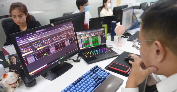Chi Phí Liên Quan Khi Mở Tài Khoản Chứng Khoán VNDirect