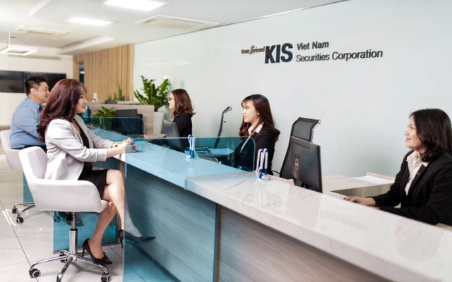 Trang Chủ 20 Công ty cổ phần chứng khoán KIS Việt Nam