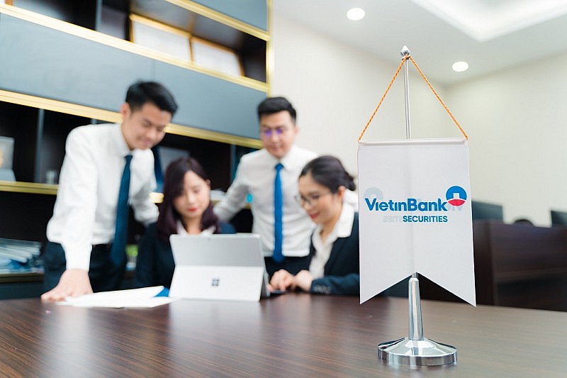Khi mở tài khoản chứng khoán tại VietinBank, nhà đầu tư có cơ hội tiếp cận đa dạng các loại cổ phiếu, trái phiếu, quỹ đầu tư và các sản phẩm tài chính khác.